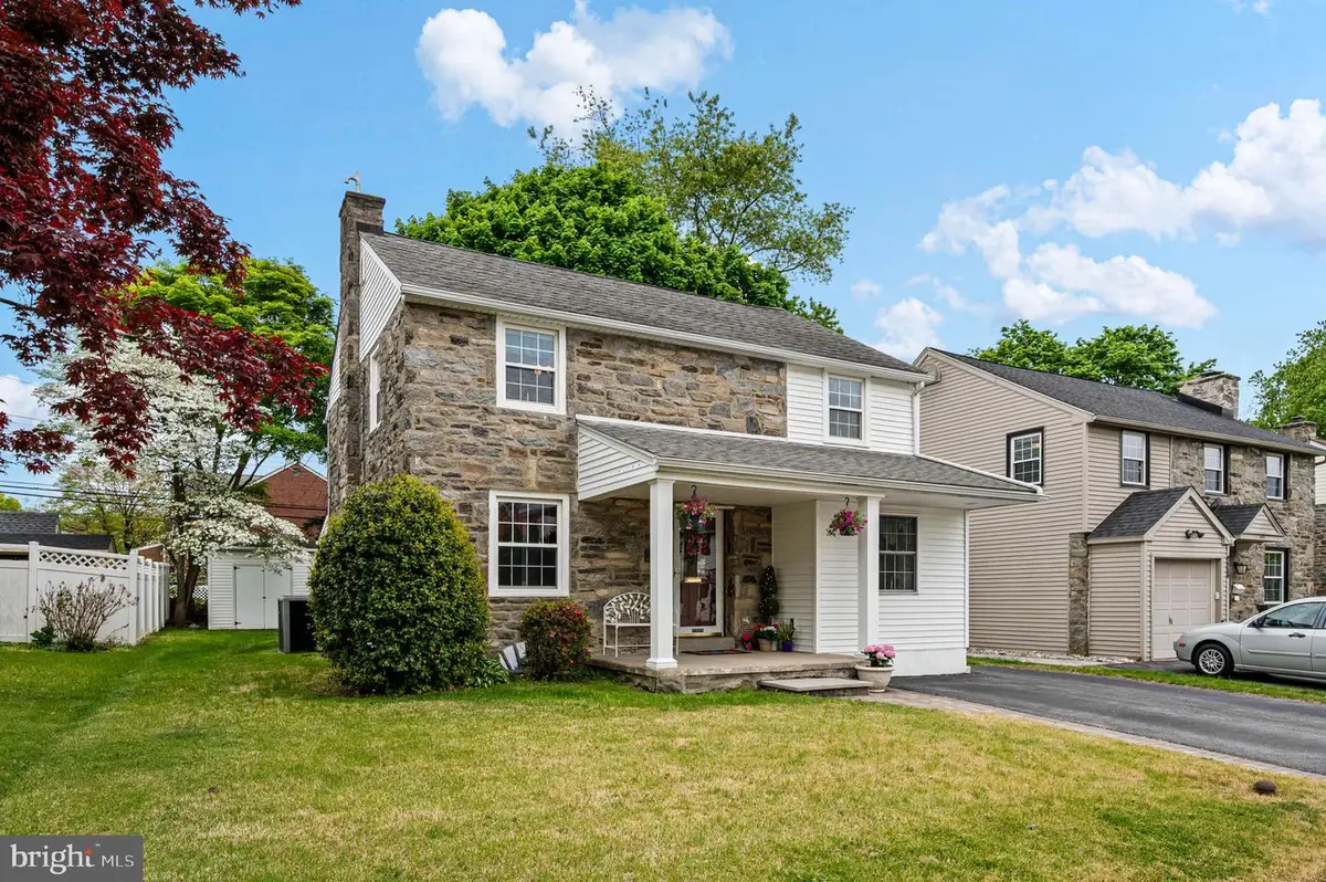 481 Maplewood Rd, Springfield, PA 19064 - #1