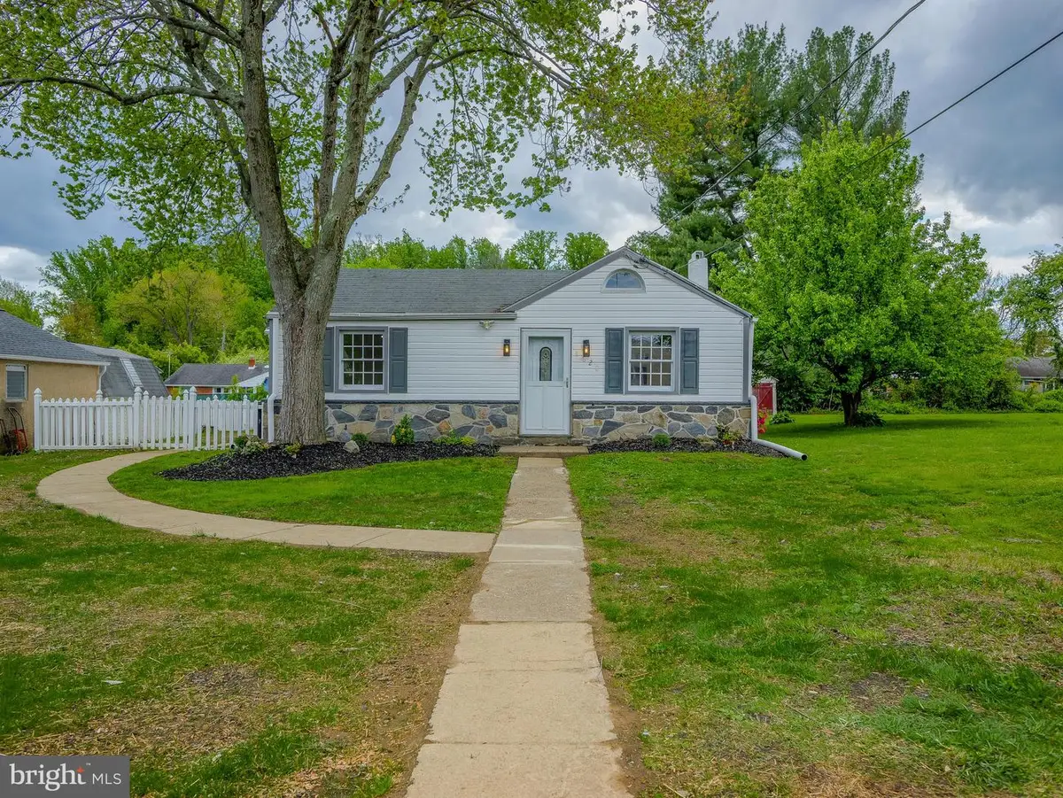 4828 Greenwood St, Brookhaven, PA 19015 - #1