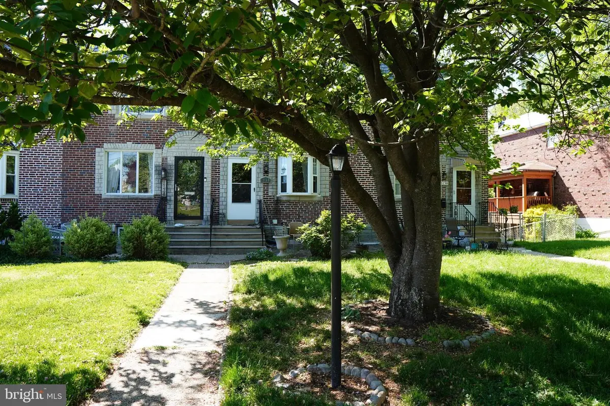 1136 Brookwood Ln, Glenolden, PA 19036 - #1