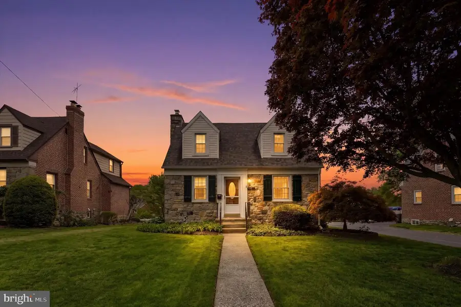 961 Westfield Rd, Springfield, PA 19064 - #2
