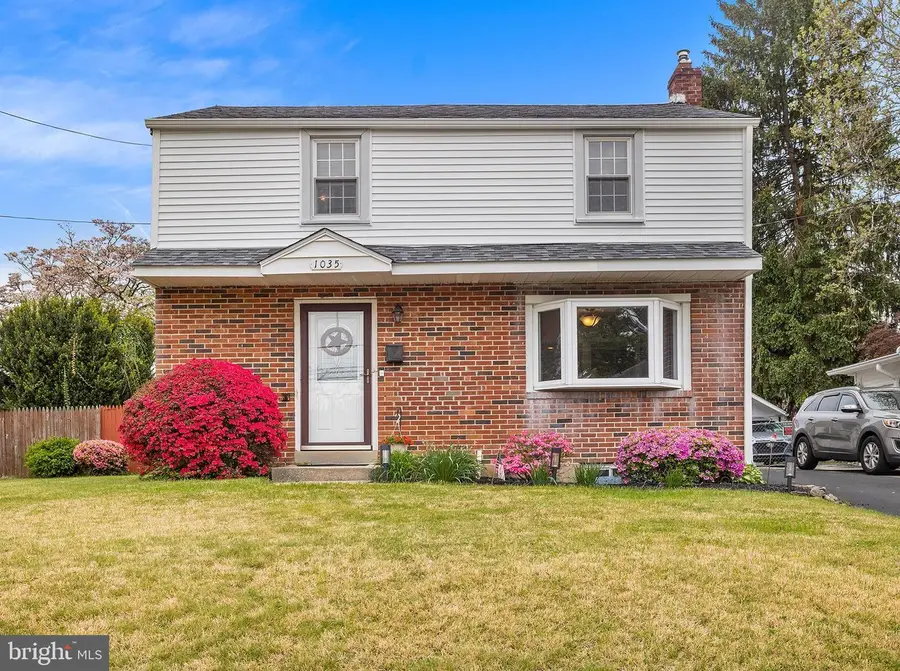 1035 Girard Ave, Swarthmore, PA 19081 - #2