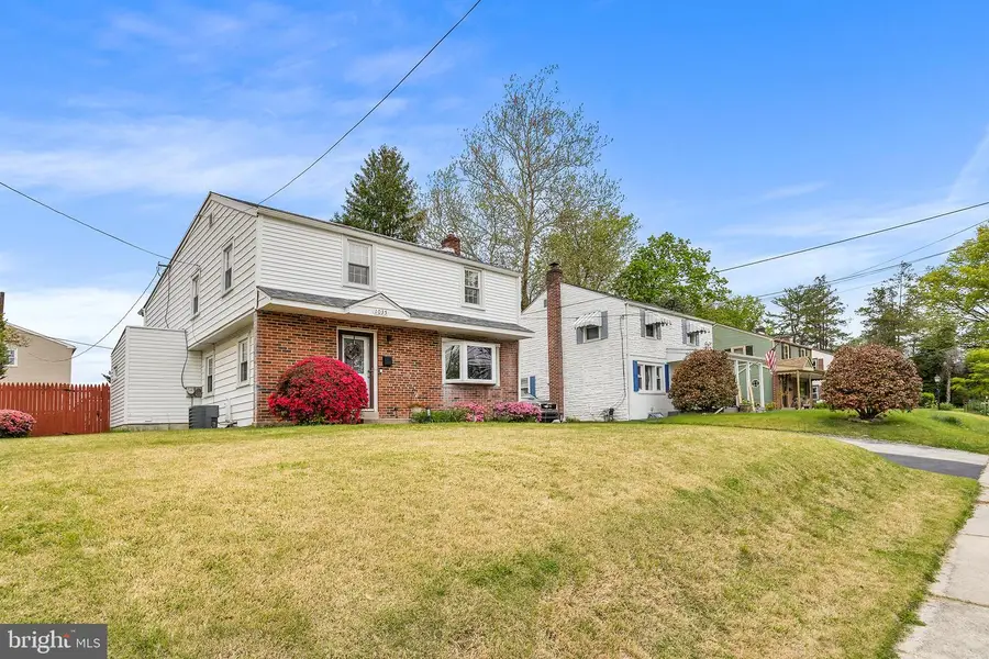 1035 Girard Ave, Swarthmore, PA 19081 - #3