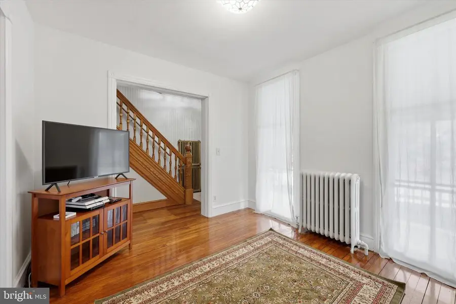 206 President Ave, Rutledge, PA 19070 - #3