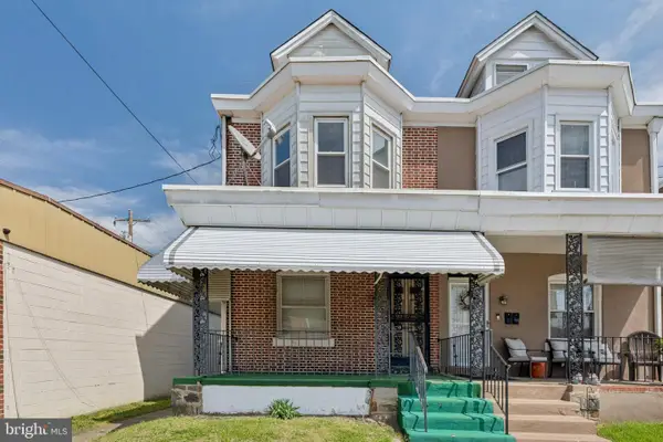 925 Kerlin St, CHESTER, PA 19013