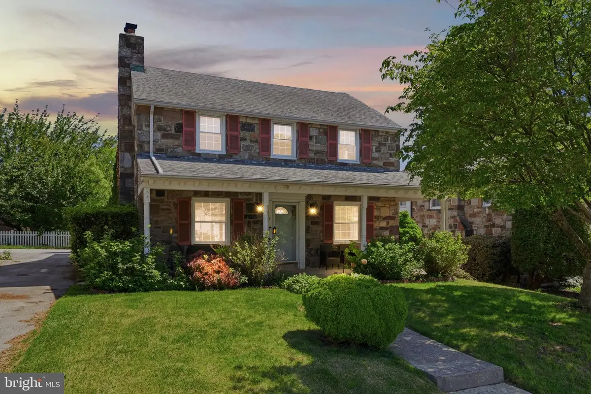 525 Broadview Rd, Upper Darby, PA 19082 - #1