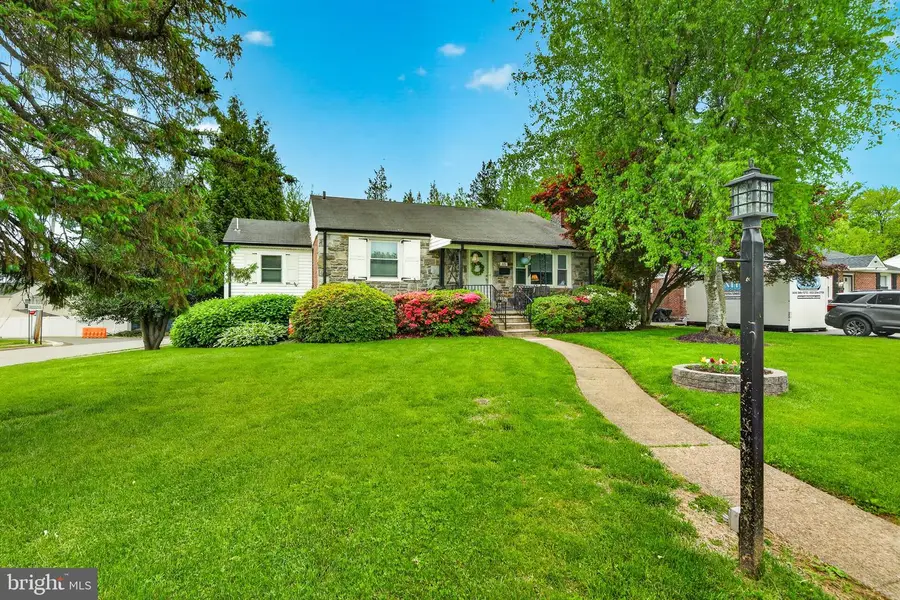 65 Delia Dr, Broomall, PA 19008 - #3