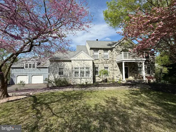 2000 Antler Dr, GLEN MILLS, PA 19342