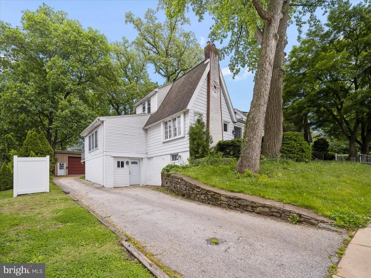 303 W Maryland Ave, Aldan, PA 19018 - #1