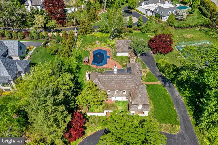 176 Abrahams Ln, Villanova, PA 19085 - #2