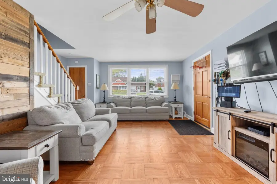 507 Perry St, Ridley Park, PA 19078 - #3