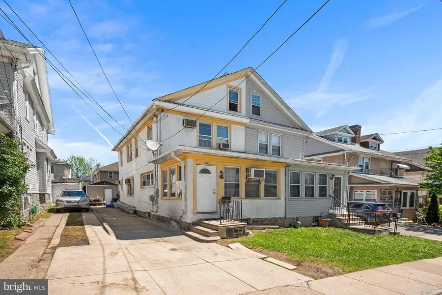 7441 Rogers Ave, Upper Darby, PA 19082 - #2