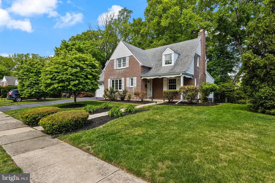 251 School Ln, Springfield, PA 19064 - #2