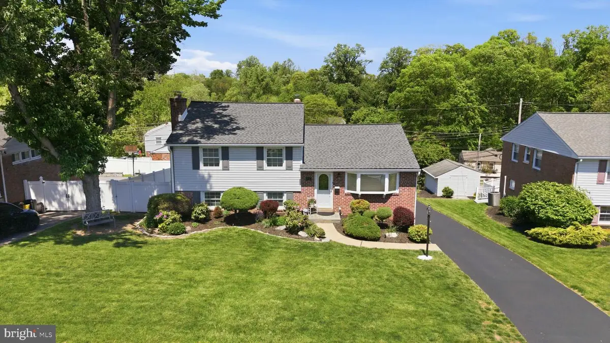 447 Maddock Rd, Springfield, PA 19064 - #1