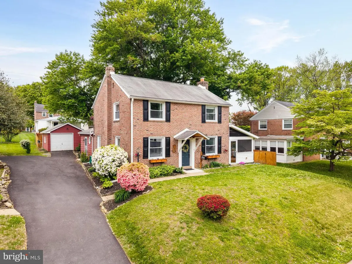 465 Briarhill Rd, Springfield, PA 19064 - #1