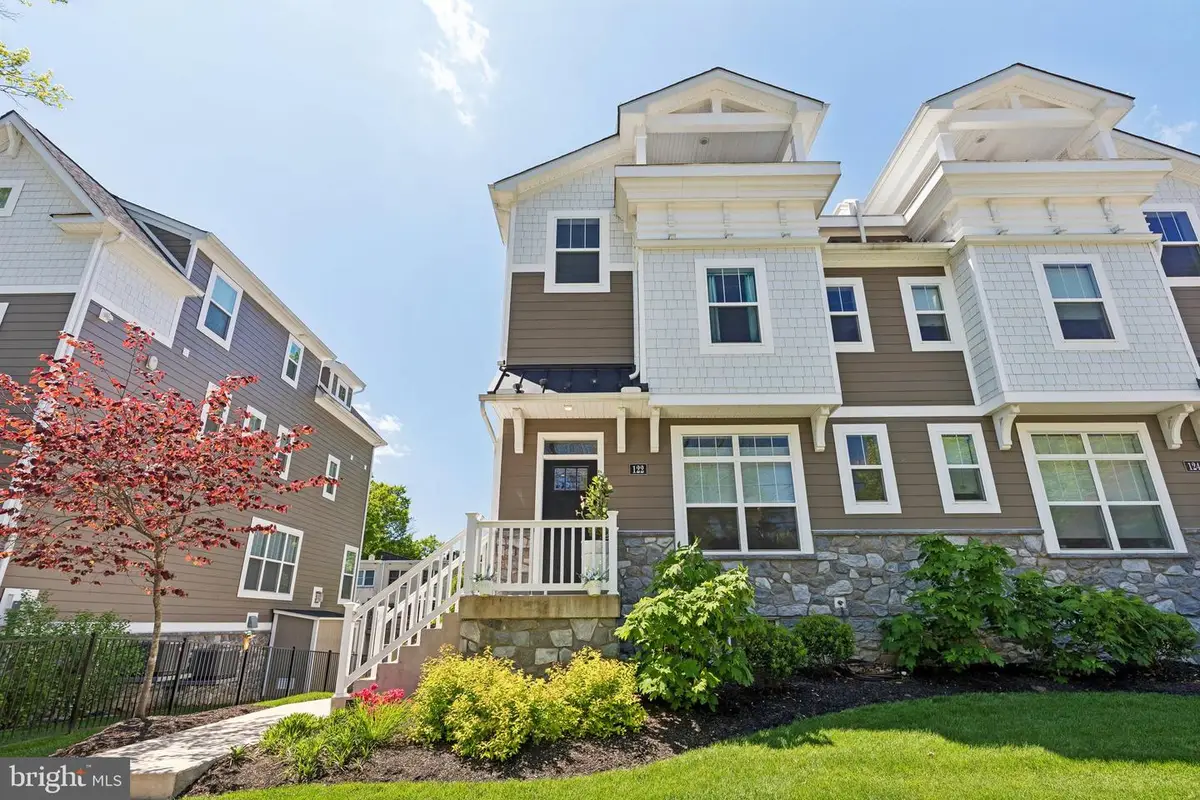 122 N Providence Rd, Media, PA 19063 - #1