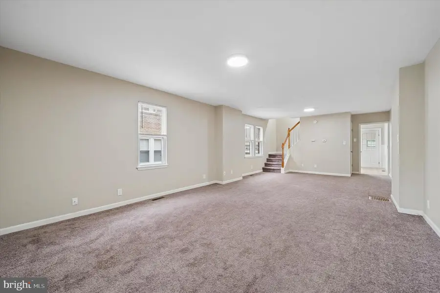337 Seneca St, Lester, PA 19029 - #3
