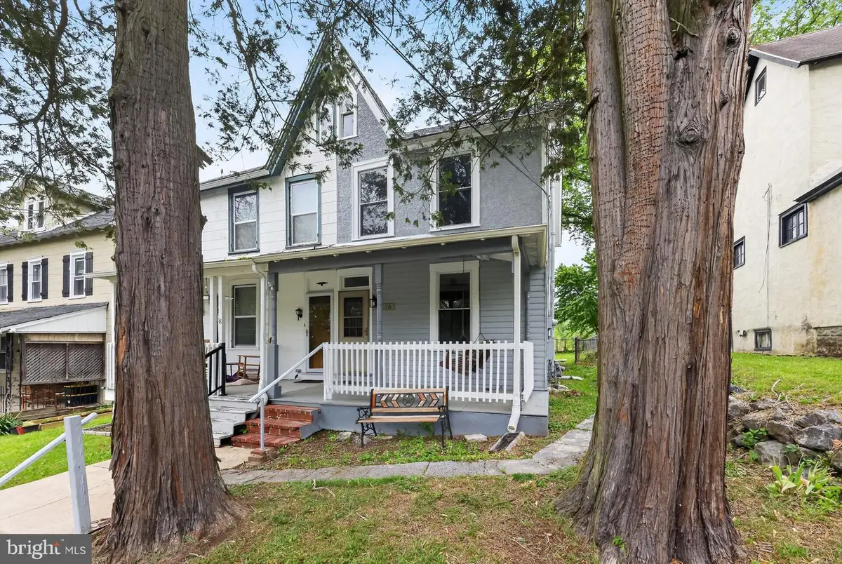 16 Convent Rd, Aston, PA 19014 - #1