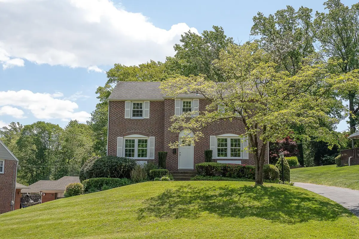 674 N Bishop Ave, Springfield, PA 19064 - #1