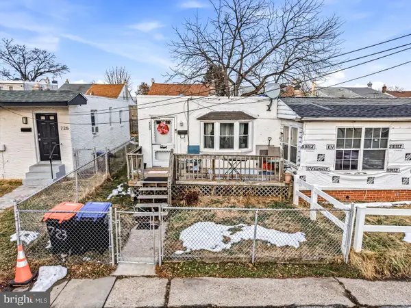 723 Mill St, CHESTER, PA 19013