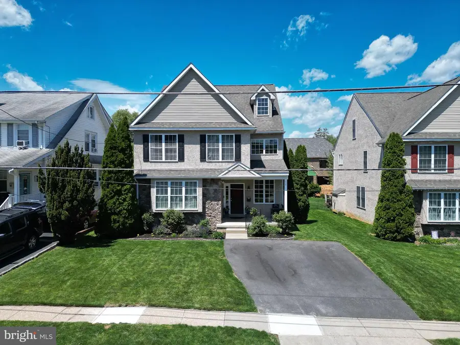 226 E Benedict Ave, Havertown, PA 19083 - #2