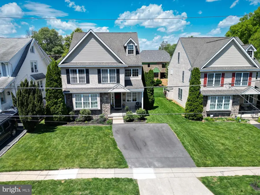 226 E Benedict Ave, Havertown, PA 19083 - #3