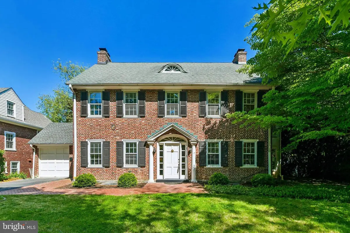 19 Farm Rd, Wayne, PA 19087 - #1