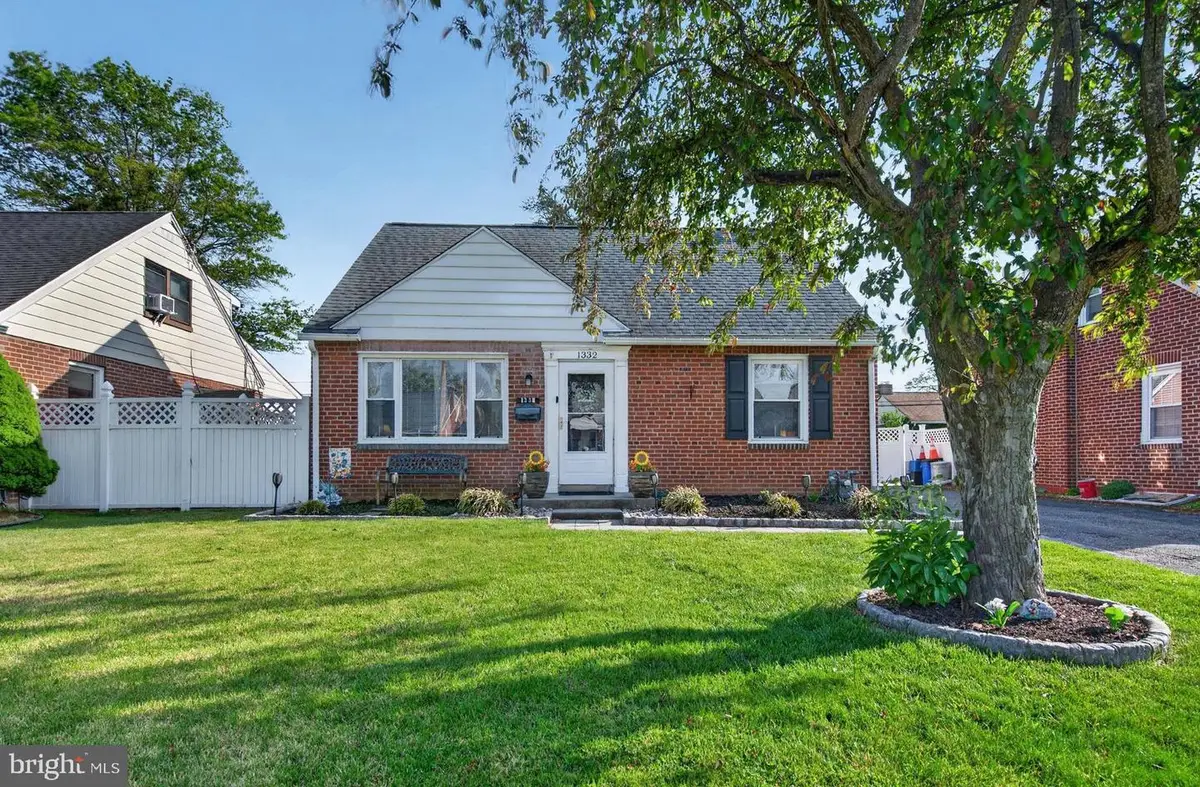 1332 Harrington Rd, Havertown, PA 19083 - #1