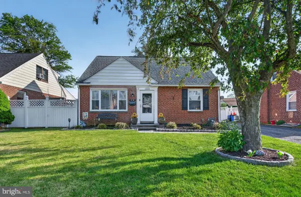 1332 Harrington Rd, HAVERTOWN, PA 19083