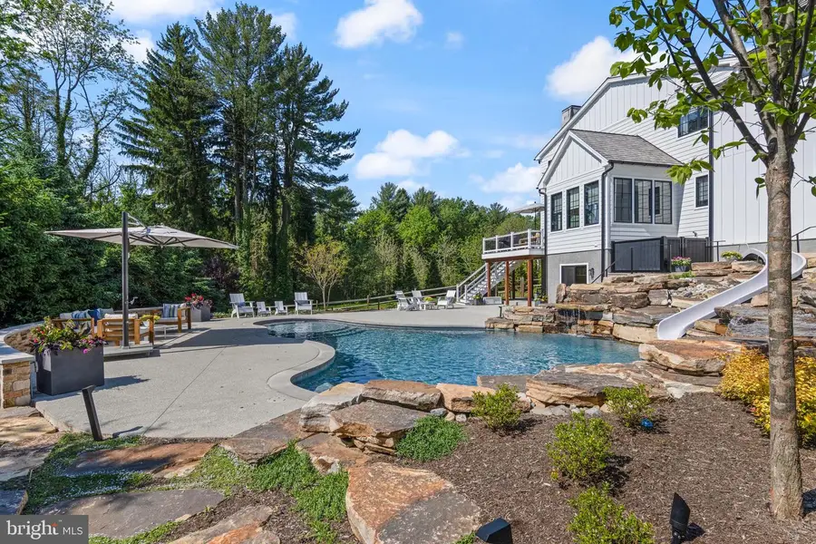 112 Dovecote Ln, Villanova, PA 19085 - #2