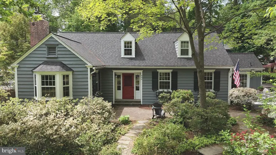 646 Beechwood Dr, Havertown, PA 19083 - #2