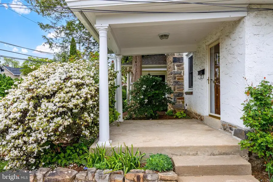 239 Lowrys Ln, Bryn Mawr, PA 19010 - #2