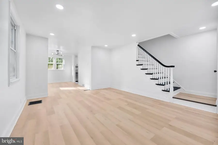 921 Pitman Ave, Darby, PA 19023 - #3