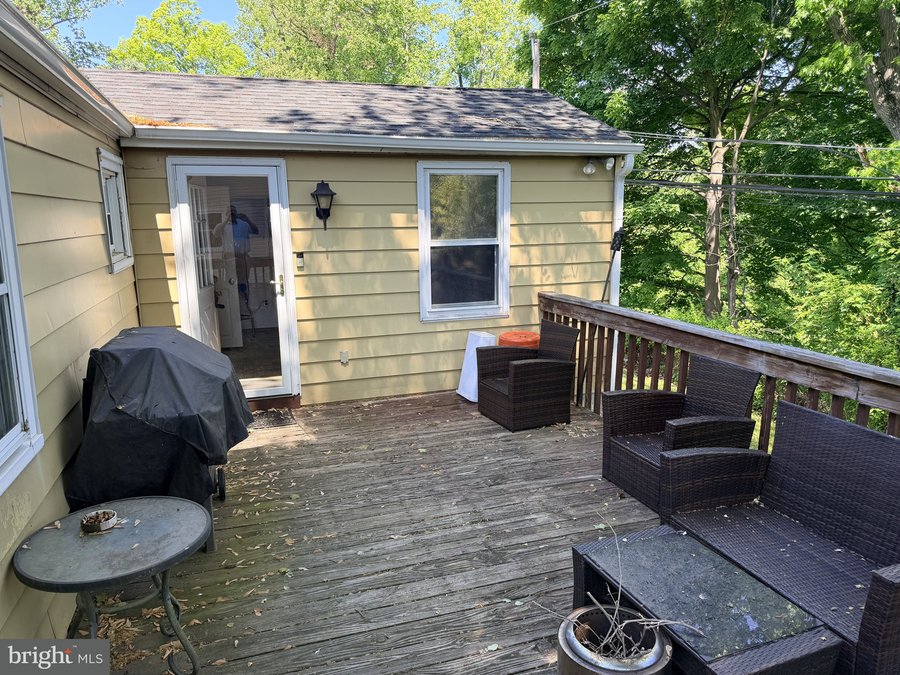 86 Mildred Ln, Aston, PA 19014 - #2