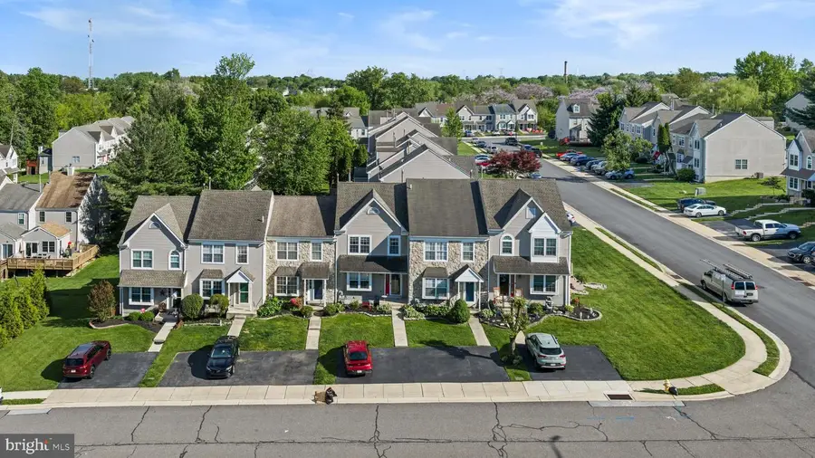 175 Megan Cir, Aston, PA 19014 - #2