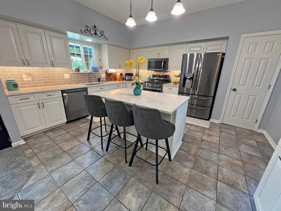218 Waterford Way, Garnet Valley, PA 19060 - #2