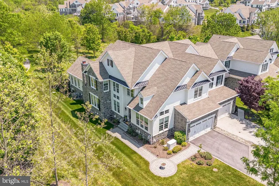 3858 Meadow View Farm Rd, Newtown Square, PA 19073 - #3