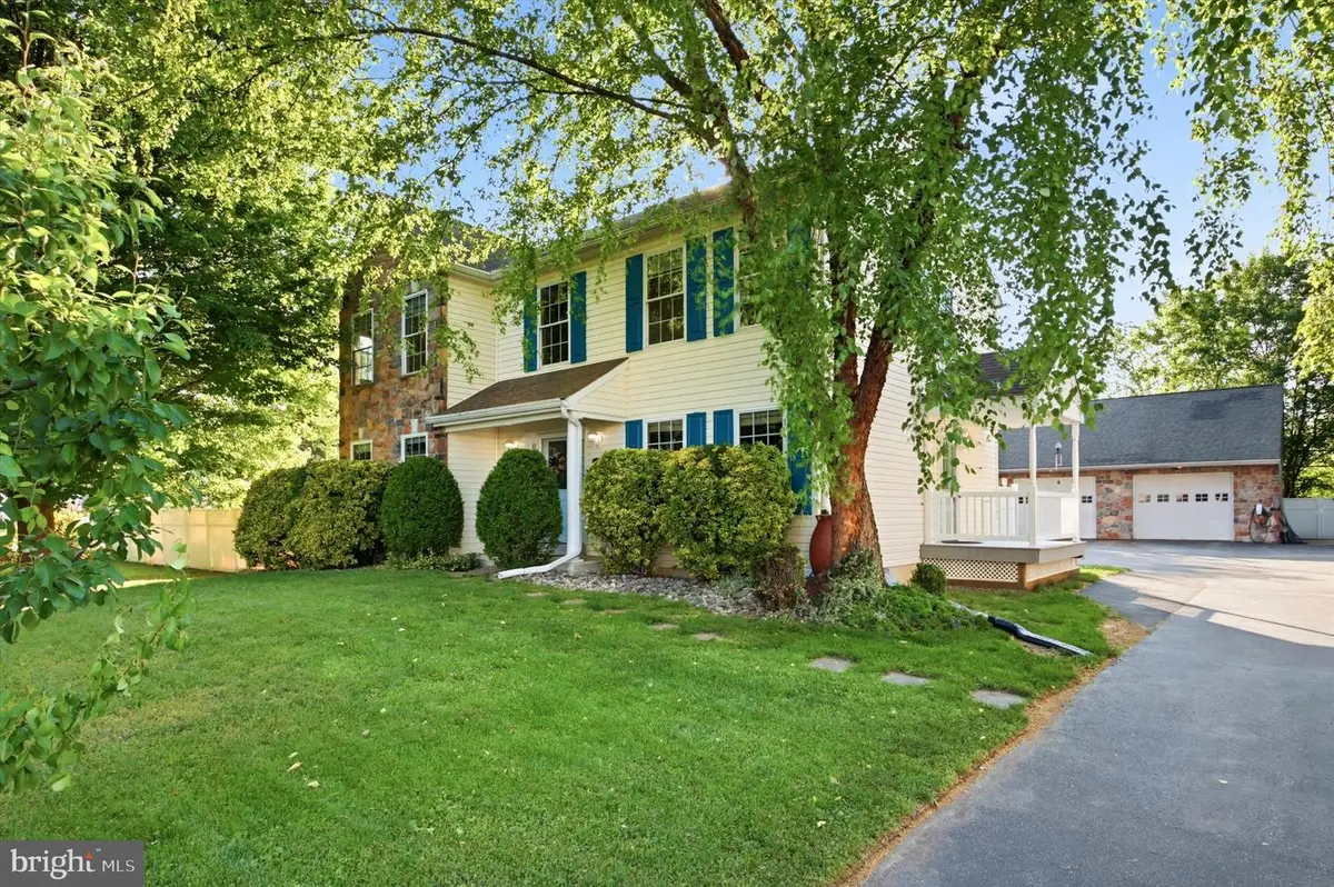 1211 Morton Ave, Folsom, PA 19033 - #1