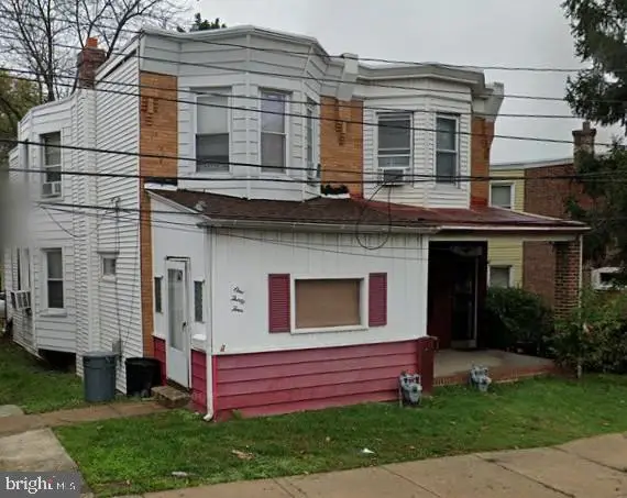 134 Chester Pike, DARBY, PA 19023