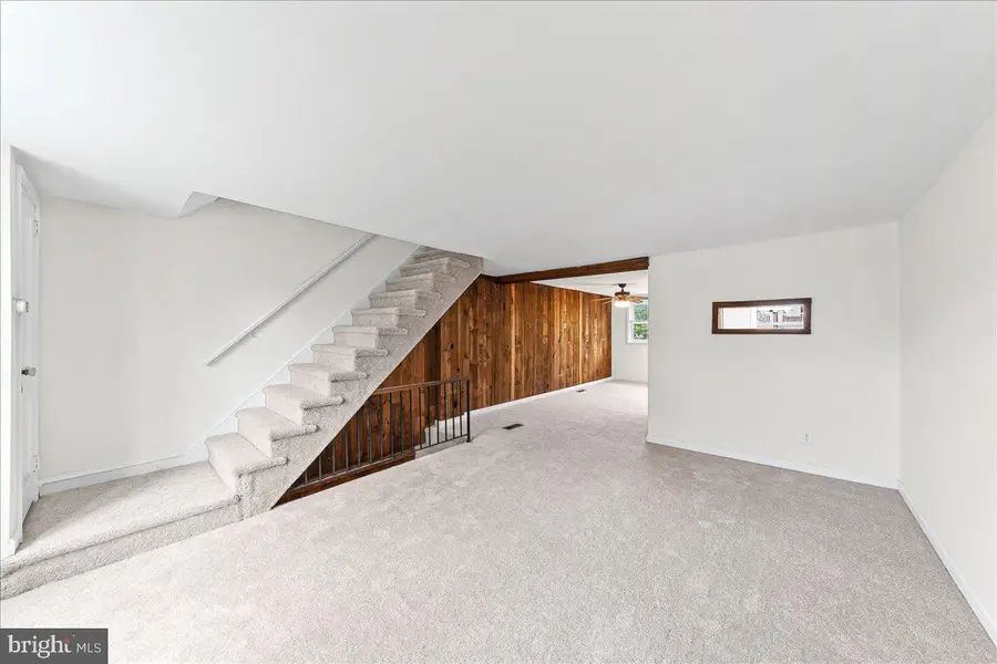 5205 Westbrook Dr, Clifton Heights, PA 19018 - #2