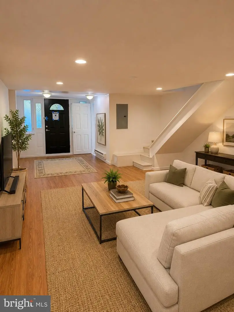 6617 Church Ln, Upper Darby, PA 19082 - #2