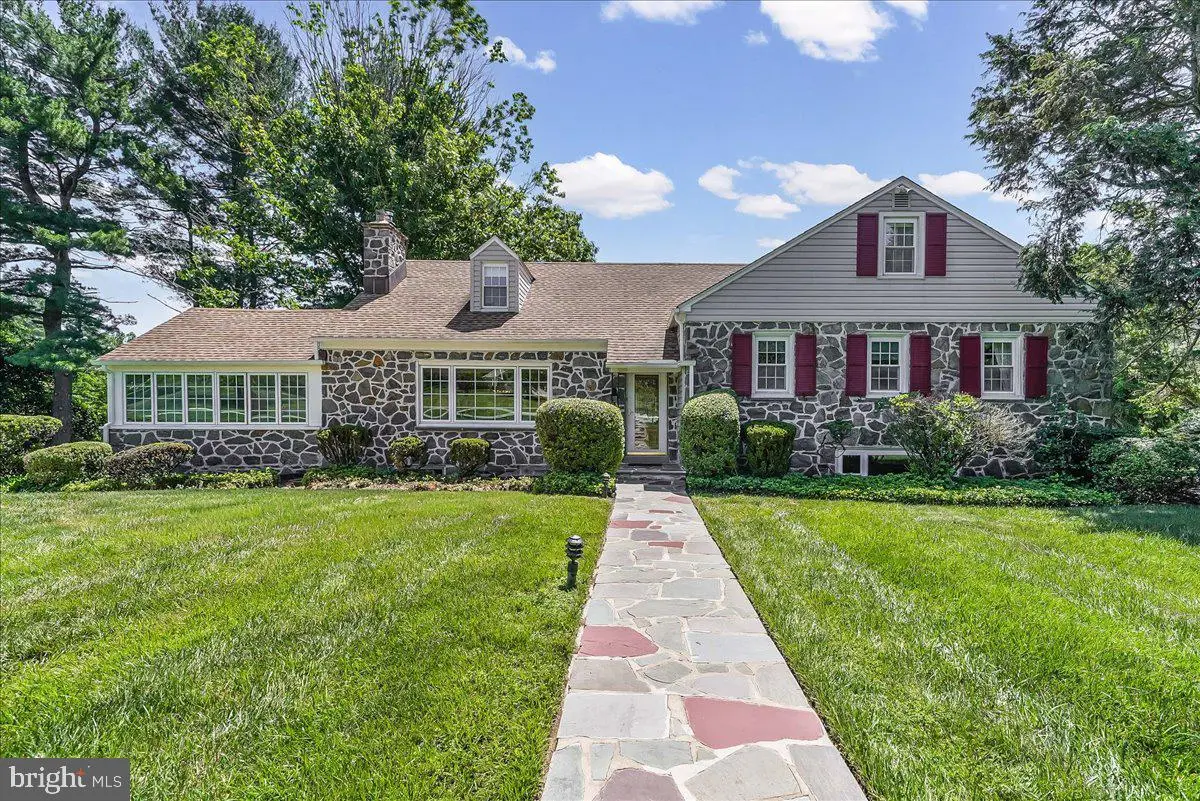 108 Mansion Dr, Media, PA 19063 - #1