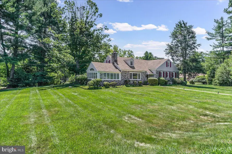 108 Mansion Dr, Media, PA 19063 - #2