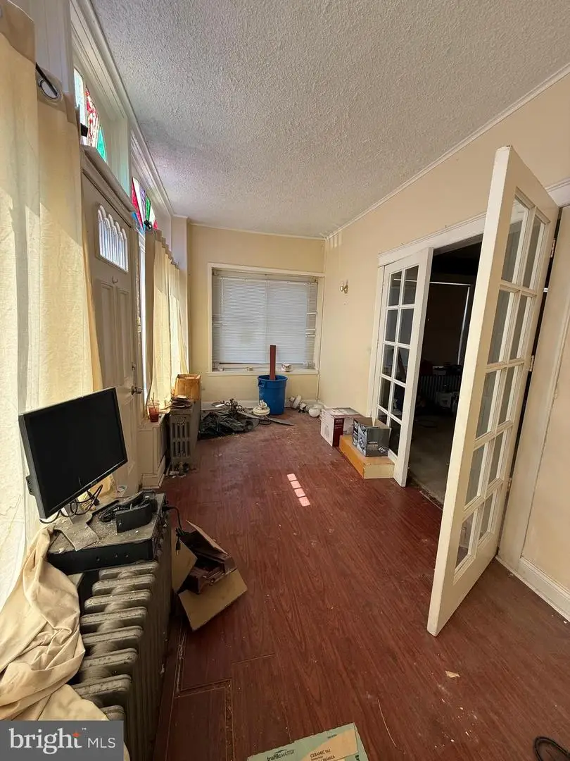 Address Withheld By Seller, Crum Lynne, PA 19022 - #3