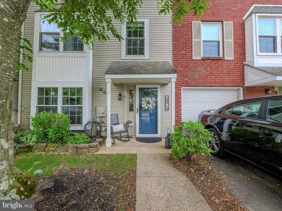 44 Eusden Dr, Aston, PA 19014 - #2