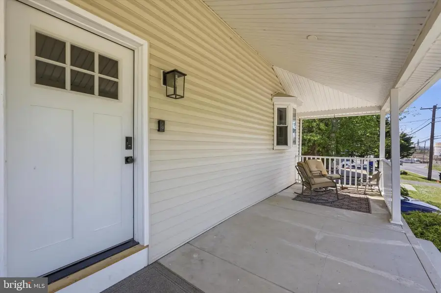 1433 Blueball, Linwood, PA 19061 - #2