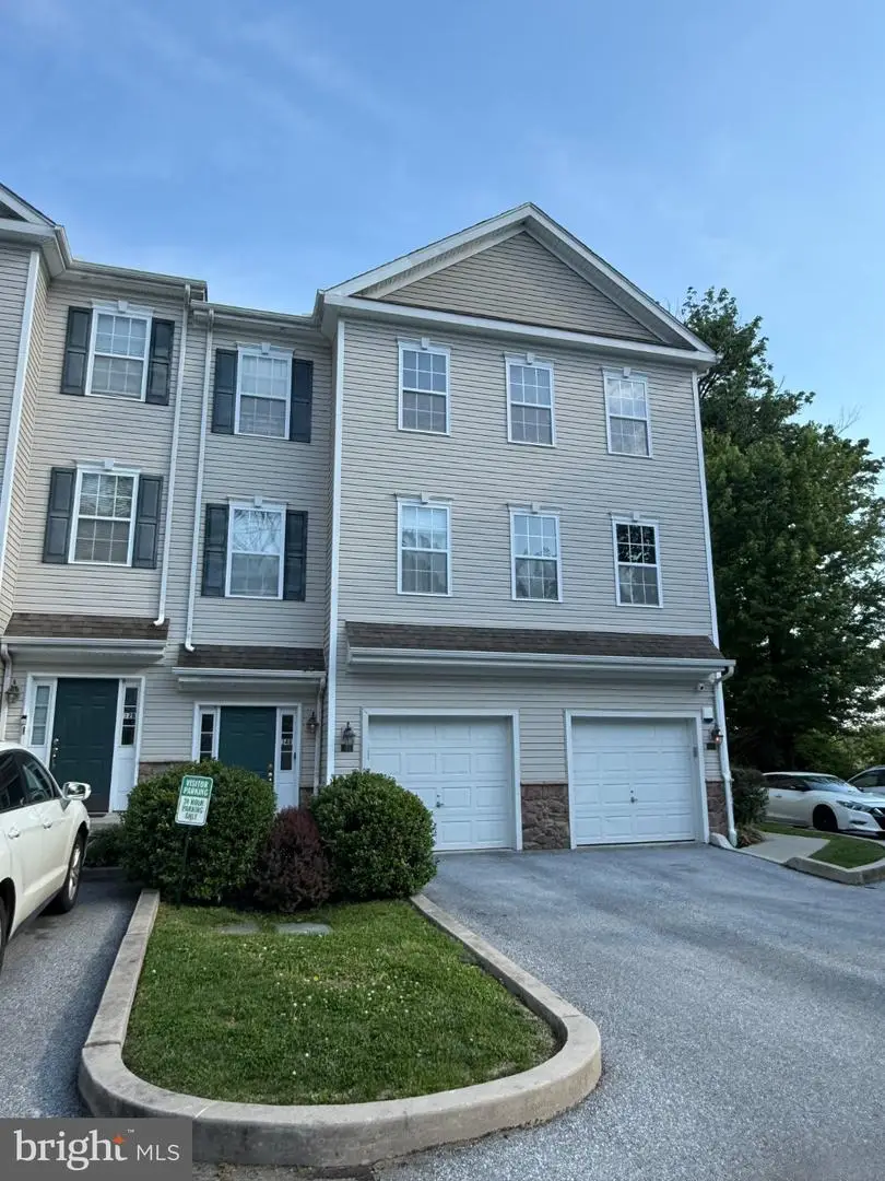 14-b Hillview Cir, Lansdowne, PA 19050 - #2