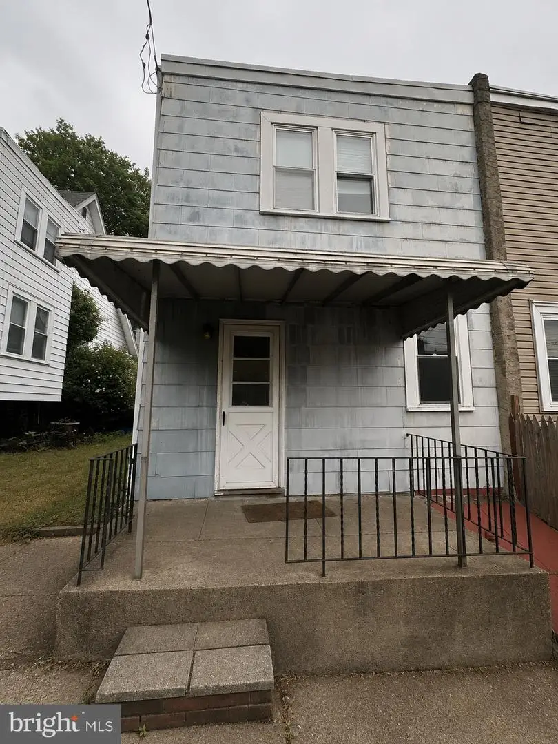 4040 Ellendale Rd, Drexel Hill, PA 19026 - #3