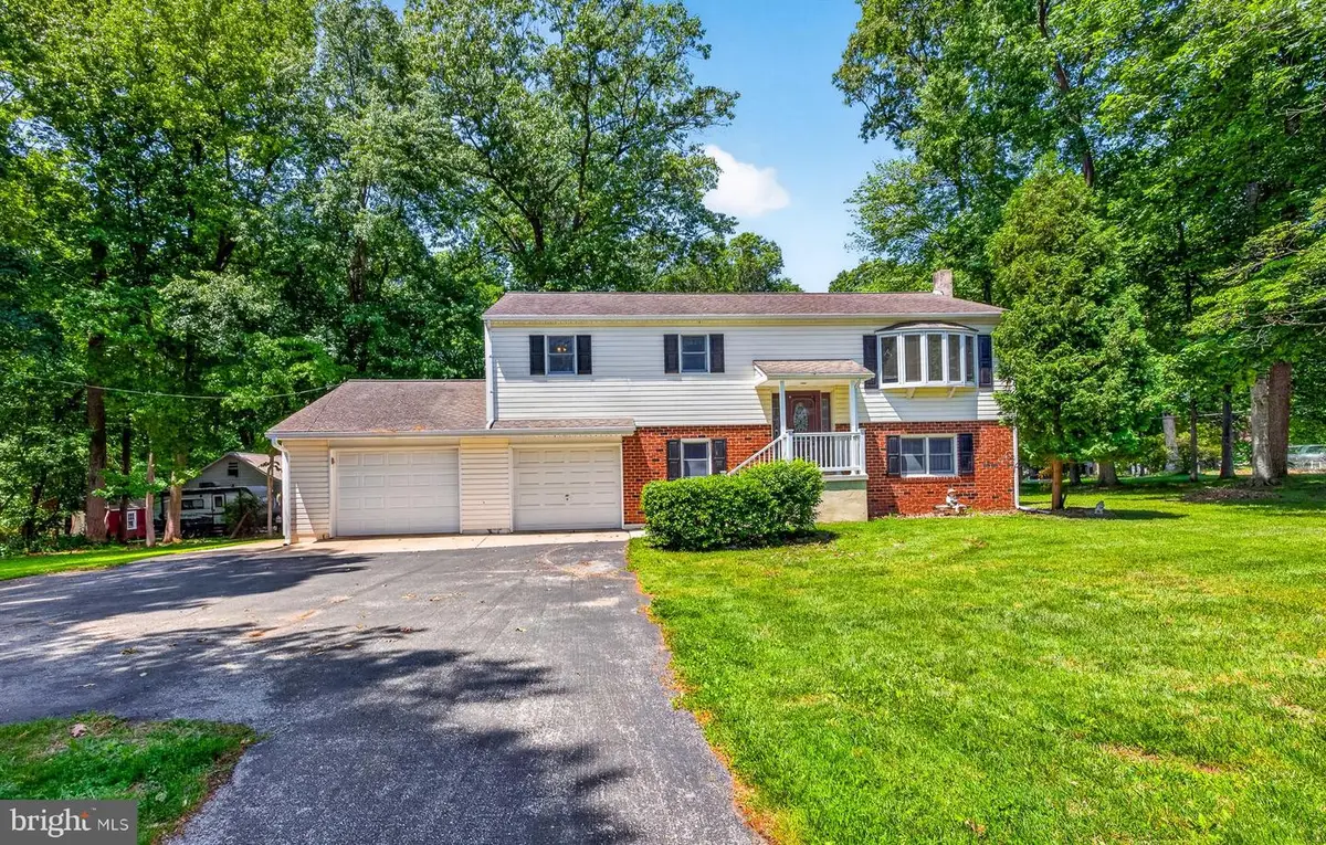 3701 Ebright Rd, Garnet Valley, PA 19060 - #1