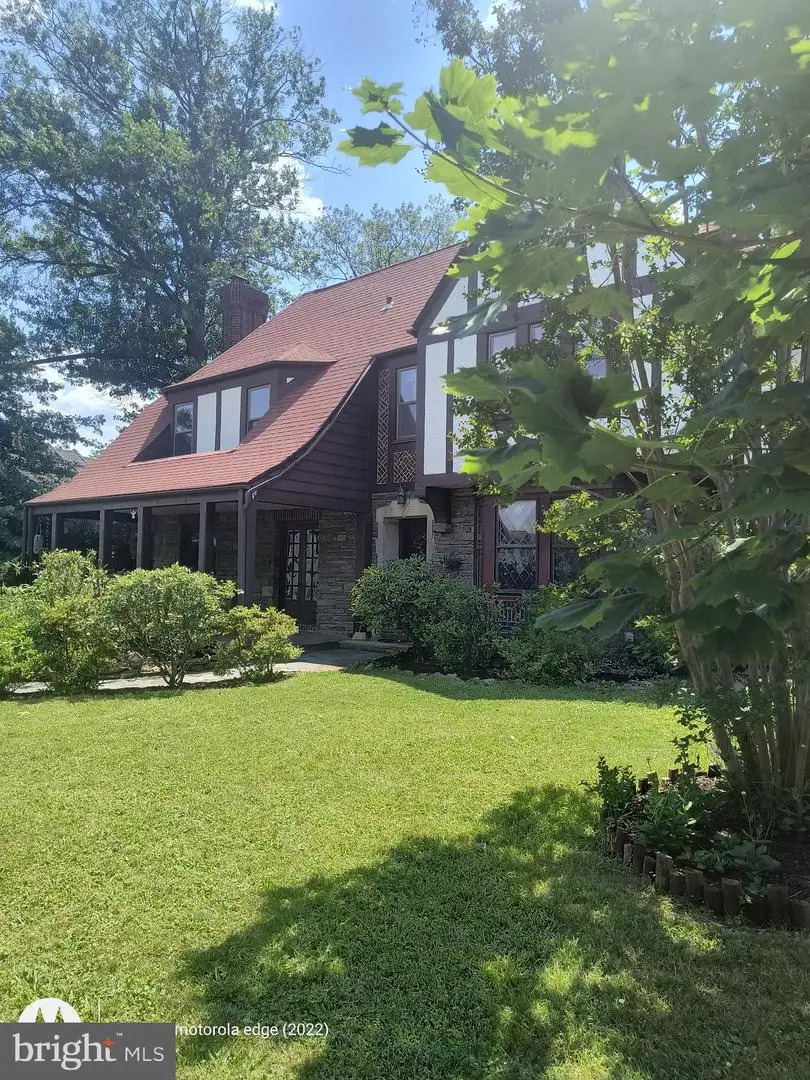 522 Brookfield Rd, Drexel Hill, PA 19026 - #2