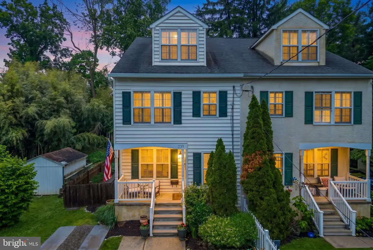 235 Willow Ave, Wayne, PA 19087 - #1